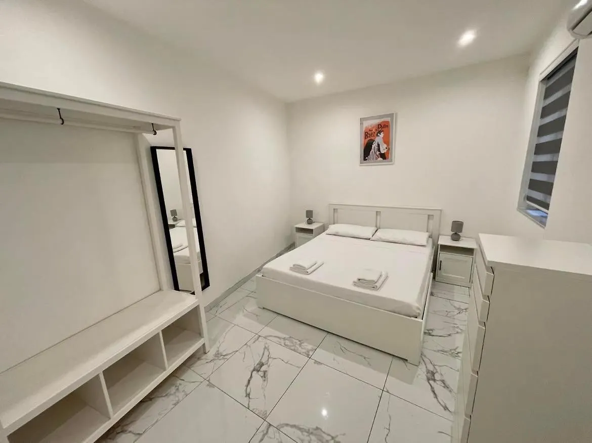 Brooklyn Apartments Σλιέμα 0*,